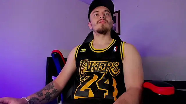 james connor2 online show from January 12, 2025, 2:41 pm