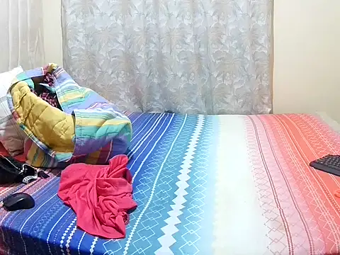 slender sweet online show from January 16, 2026, 9:35 am