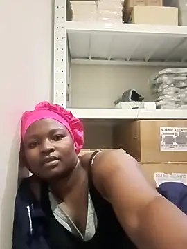 Snapshot of Yours_faithfully1 chatting on November 5, 2025, 9:53 am Yours faithfully1 online show from November 5, 2025, 9:53 am