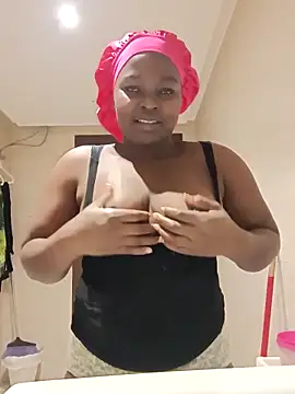 Snapshot of Yours_faithfully1 chatting on November 12, 2025, 4:51 pm Yours faithfully1 online show from November 12, 2025, 4:51 pm