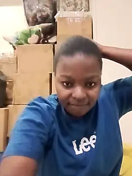 Snapshot of Yours_faithfully1 chatting on December 5, 2025, 11:08 am Yours faithfully1 online show from December 5, 2025, 11:08 am