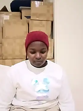 Snapshot of Yours_faithfully1 chatting on December 16, 2025, 11:26 am Yours faithfully1 online show from December 16, 2025, 11:26 am