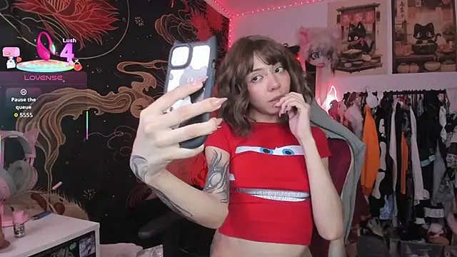 Alicedangerrr online show from April 5, 2026, 12:19 am