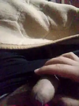 Snapshot of Hyoup01 chatting on February 25, 2026, 5:17 am Hyoup01 online show from February 25, 2026, 5:17 am