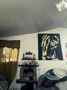 Snapshot of FlpGmz chatting on November 6, 2025, 5:36 pm FlpGmz online show from November 6, 2025, 5:36 pm