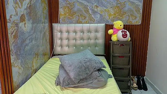 Snapshot of _Jessi29_ chatting on May 2, 2026, 9:20 pm Jessi29 online show from May 2, 2026, 9:20 pm