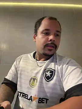 Snapshot of Ale_Mineiro chatting on May 31, 2026, 3:36 am Ale Mineiro online show from May 31, 2026, 3:36 am
