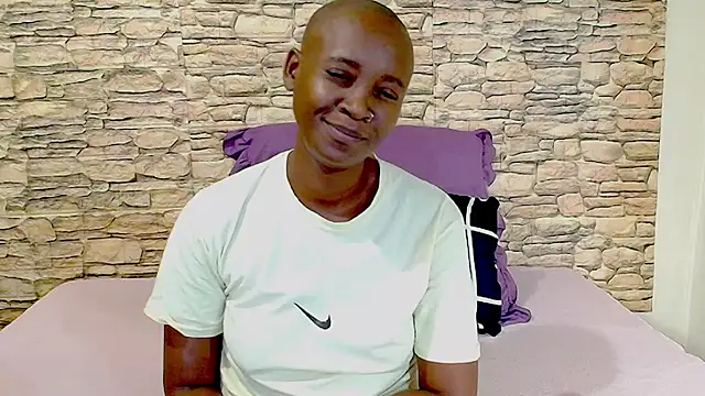 Snapshot of EbonyOlive69 chatting on May 1, 2026, 5:17 pm EbonyOlive69 online show from May 1, 2026, 5:17 pm