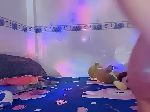 family196 online show from September 29, 2025, 3:39 pm