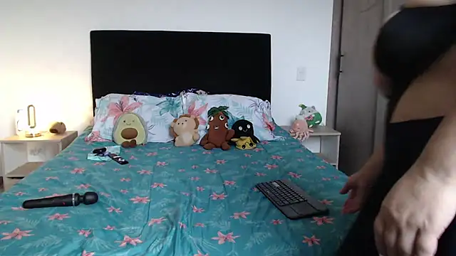 TatianaMonteross online show from April 14, 2026, 11:05 am