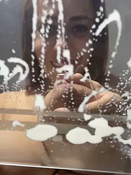 Snapshot of AnnbellaRosse chatting on December 5, 2024, 2:09 am AnnbellaRosse online show from December 5, 2024, 2:09 am