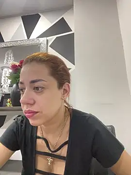 Snapshot of AnnbellaRosse chatting on November 8, 2025, 3:01 pm AnnbellaRosse online show from November 8, 2025, 3:01 pm