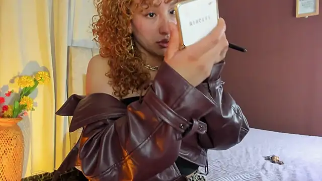 wini fer online show from October 22, 2025, 1:22 pm