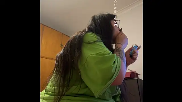 Mizztikaa online show from November 20, 2025, 6:51 pm