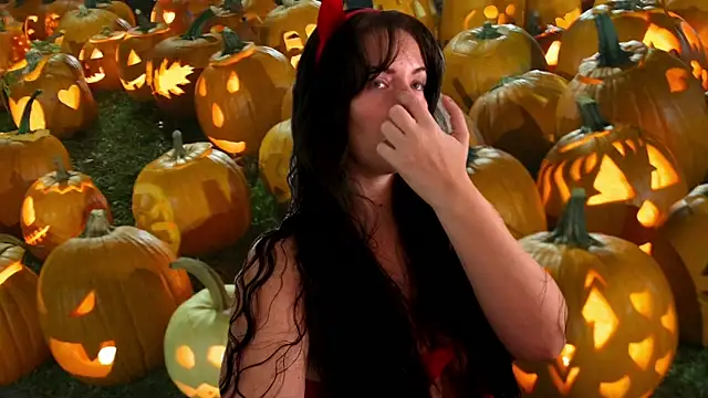 Sapphir3xoxo online show from November 1, 2025, 7:16 pm