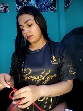 Nahiara velez online show from March 10, 2026, 12:59 am