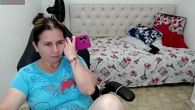 victoria jones online show from April 8, 2026, 2:06 pm