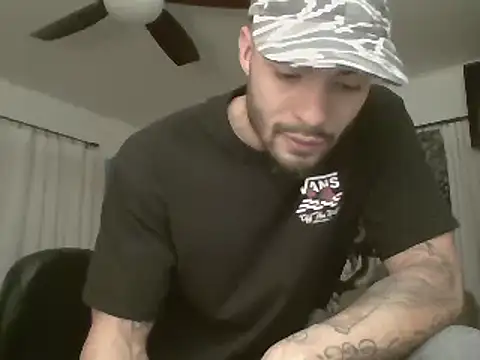 Snapshot of JohnnyDeep187 chatting on January 8, 2025, 7:45 am JohnnyDeep187 online show from January 8, 2025, 7:45 am