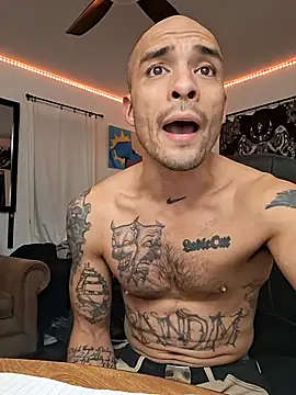 Snapshot of JohnnyDeep187 chatting on October 7, 2025, 5:15 am JohnnyDeep187 online show from October 7, 2025, 5:15 am