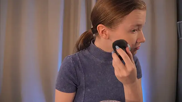 brendacom online show from February 9, 2025, 2:17 am