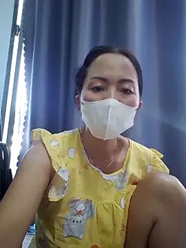 Baby-sexytits18 online show from November 15, 2025, 1:47 am