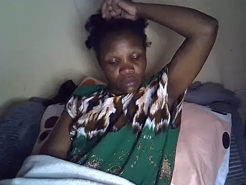 Snapshot of Sweet_serah chatting on June 25, 2026, 5:12 am Sweet serah online show from June 25, 2026, 5:12 am