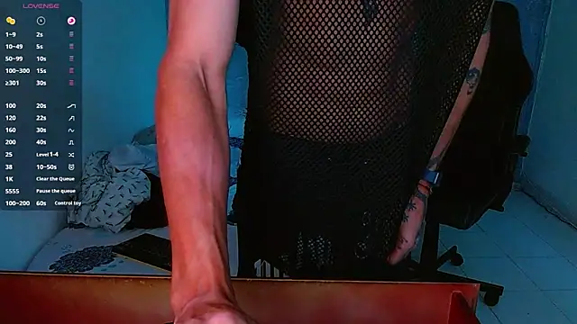 bray hotboy777 online show from January 10, 2025, 10:57 pm