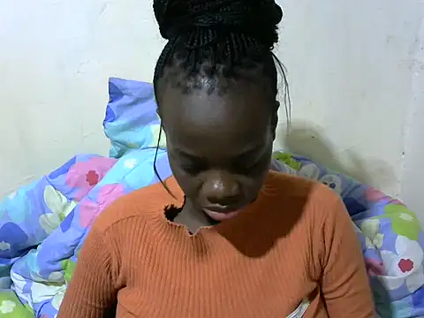 Snapshot of Thicky_kyla chatting on July 17, 2026, 10:25 pm Thicky kyla online show from July 17, 2026, 10:25 pm