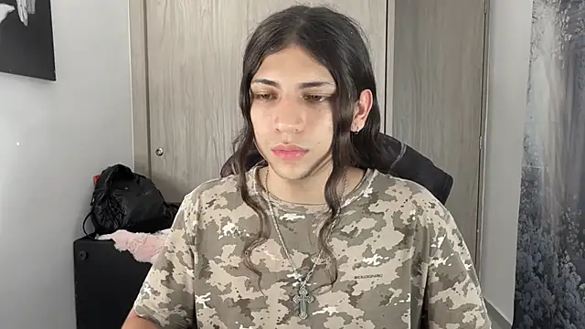 gabriel  manson online show from December 1, 2025, 10:26 pm