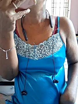 Tamil--Rani online show from April 15, 2026, 10:22 am