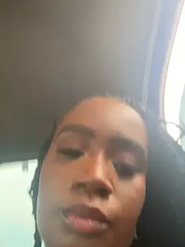 Britanymooree online show from March 4, 2026, 7:20 pm