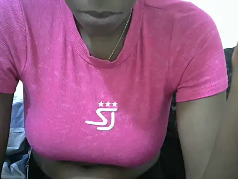 Slim momma online show from March 6, 2026, 8:49 pm