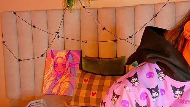 Snapshot of AmbarHills_1 chatting on February 2, 2026, 11:31 am AmbarHills 1 online show from February 2, 2026, 11:31 am