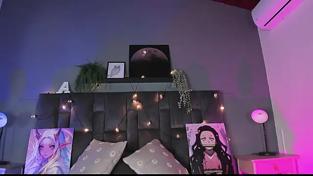 Snapshot of AmbarHills_1 chatting on February 15, 2026, 11:41 am AmbarHills 1 online show from February 15, 2026, 11:41 am