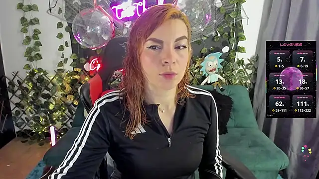 Snapshot of cocochanell6666 chatting on October 24, 2025, 7:05 am cocochanell6666 online show from October 24, 2025, 7:05 am