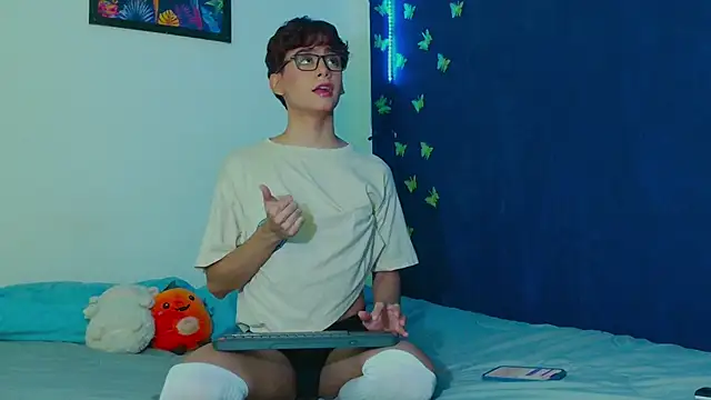 Snapshot of arnold_laurent_ chatting on October 28, 2025, 6:17 am arnold laurent online show from October 28, 2025, 6:17 am