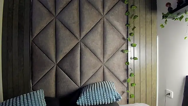 AbbyWathson online show from March 3, 2026, 11:49 am