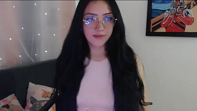 Snapshot of Suzanne_abbey chatting on May 10, 2026, 10:37 pm Suzanne abbey online show from May 10, 2026, 10:37 pm