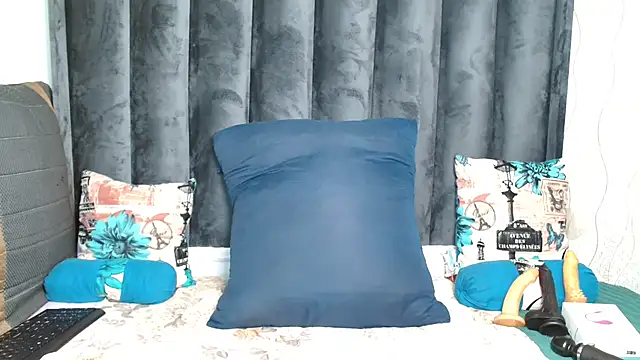 Snapshot of ThickAss90 chatting on July 9, 2026, 1:42 am ThickAss90 online show from July 9, 2026, 1:42 am