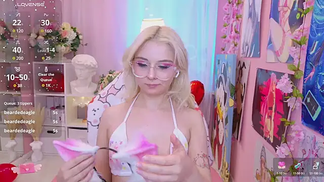 Snapshot of Coconut_Mia chatting on February 11, 2025, 12:49 am Coconut Mia online show from February 11, 2025, 12:49 am