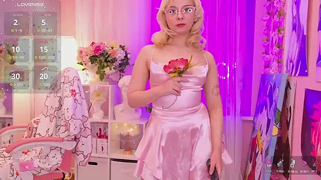 Snapshot of Coconut_Mia chatting on March 5, 2025, 9:15 pm Coconut Mia online show from March 5, 2025, 9:15 pm