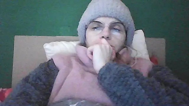 Musical  fantasy online show from December 21, 2025, 6:42 am