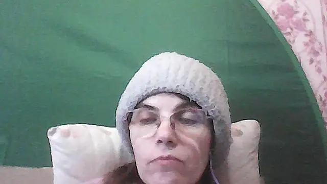 Snapshot of Musical__fantasy chatting on April 26, 2026, 2:26 pm Musical fantasy online show from April 26, 2026, 2:26 pm