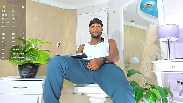Snapshot of RicoBrown777_ chatting on June 30, 2026, 4:02 am RicoBrown777 online show from June 30, 2026, 4:02 am