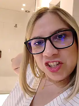 MissMaria online show from February 8, 2026, 3:54 am