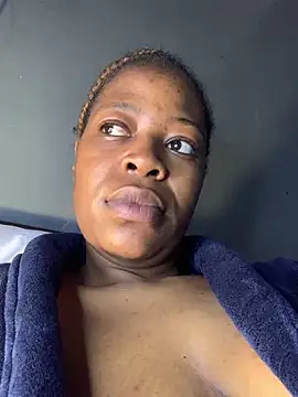 amarrabrown2024 online show from April 28, 2026, 8:52 am