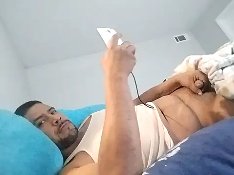 Fernando09678 online show from March 11, 2025, 11:26 pm