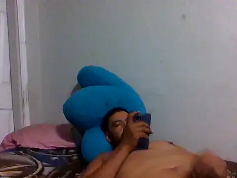 Fernando09678 online show from February 18, 2026, 7:48 am