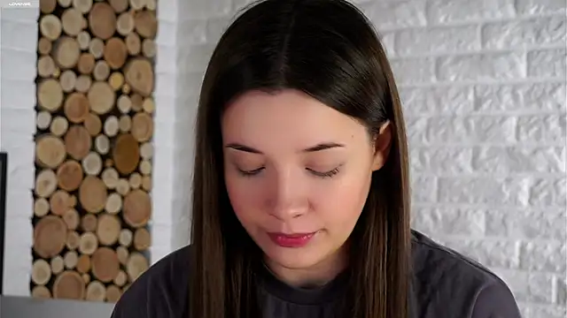 LowOncoming online show from October 14, 2025, 1:39 am