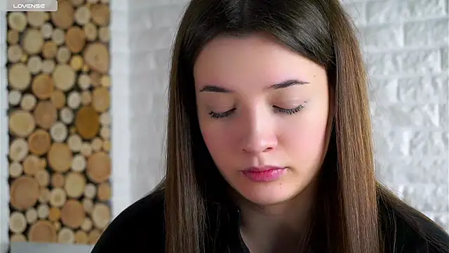 LowOncoming online show from January 8, 2026, 2:03 am